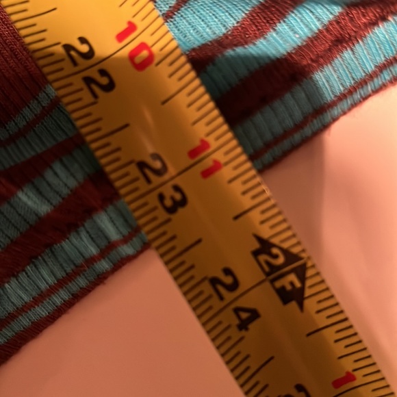 Luxury Jones cowl neck poet sleeve top - Picture 11 of 11